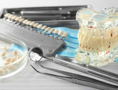 Exploring Different Options for Tooth Replacement: Implants, Bridges, and Dentures